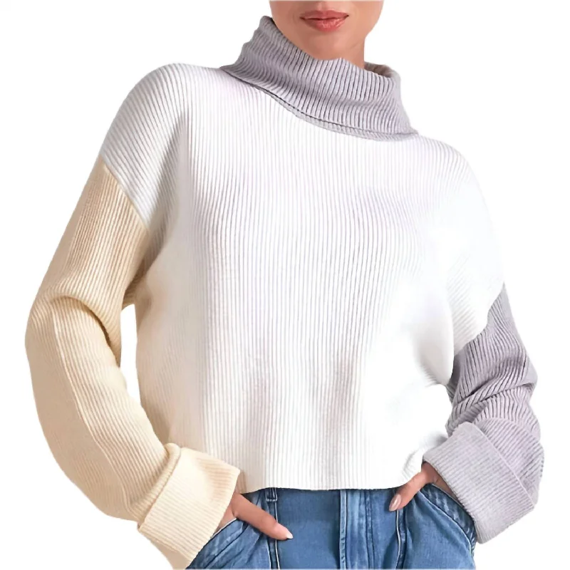 Women's Turtleneck Sweater In WhiteMetallic Knit Tops