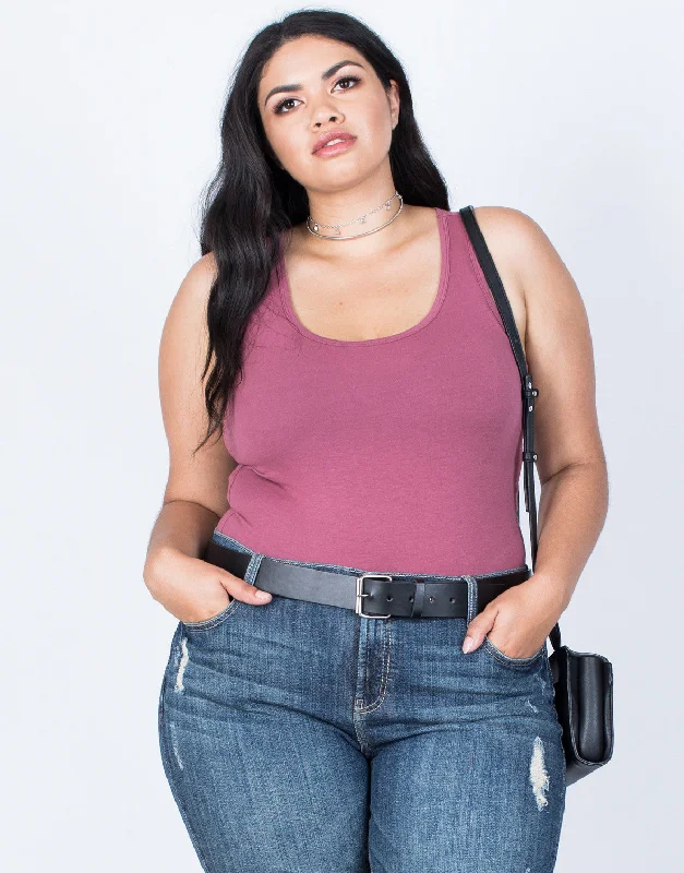 Plus Size Just Right Leather BeltPlus size women's simple tops