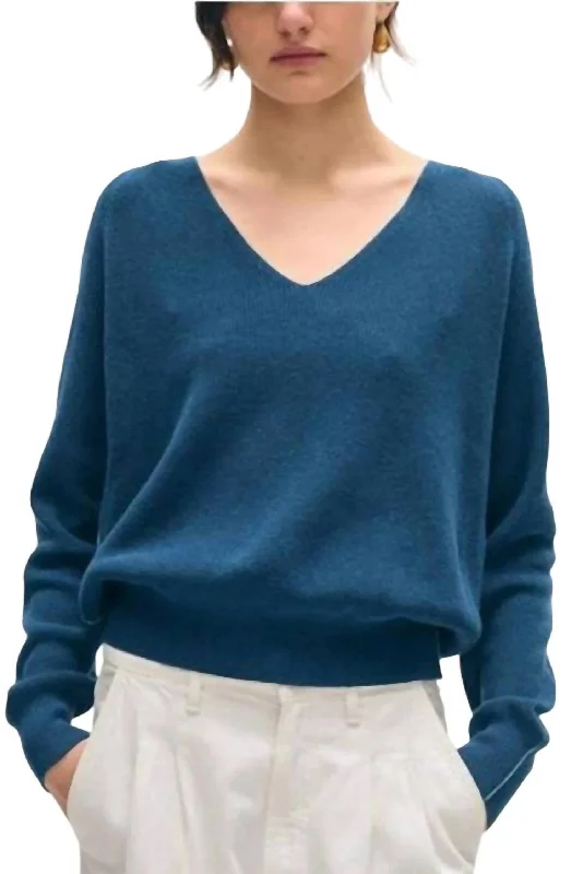 Tipped V Neck Sweater In Ocean BlueThermal Knit Tops